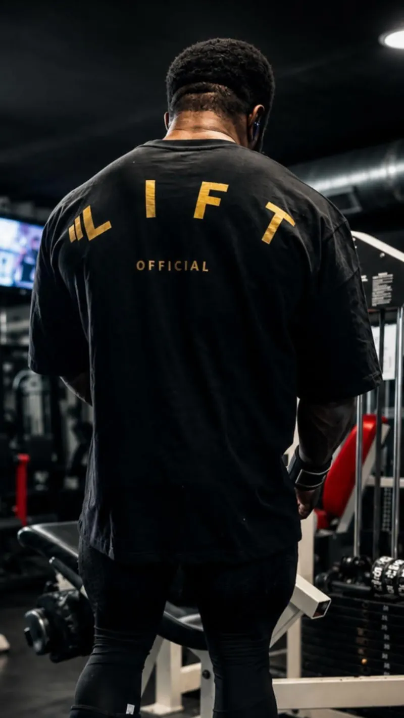 Oversized T-Shirt - Black/Gold