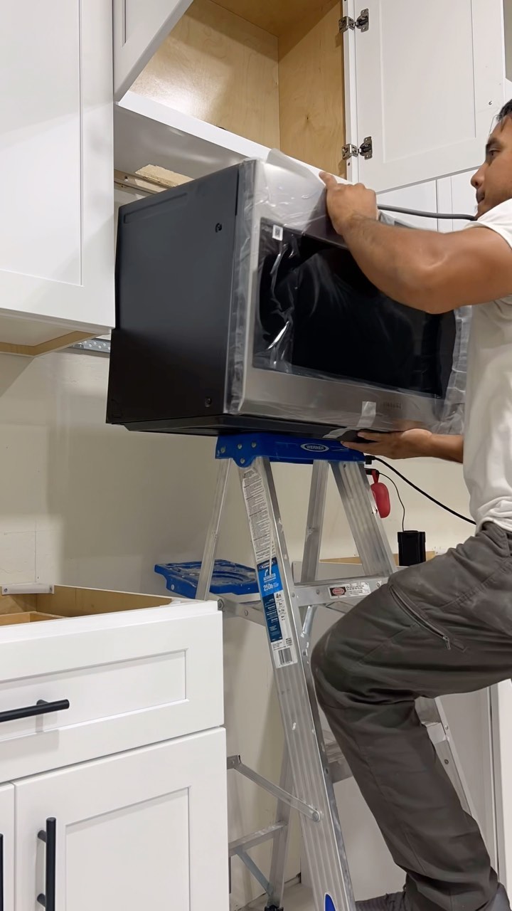 Kitchen appliance and cabinet installation Phoenix AZ