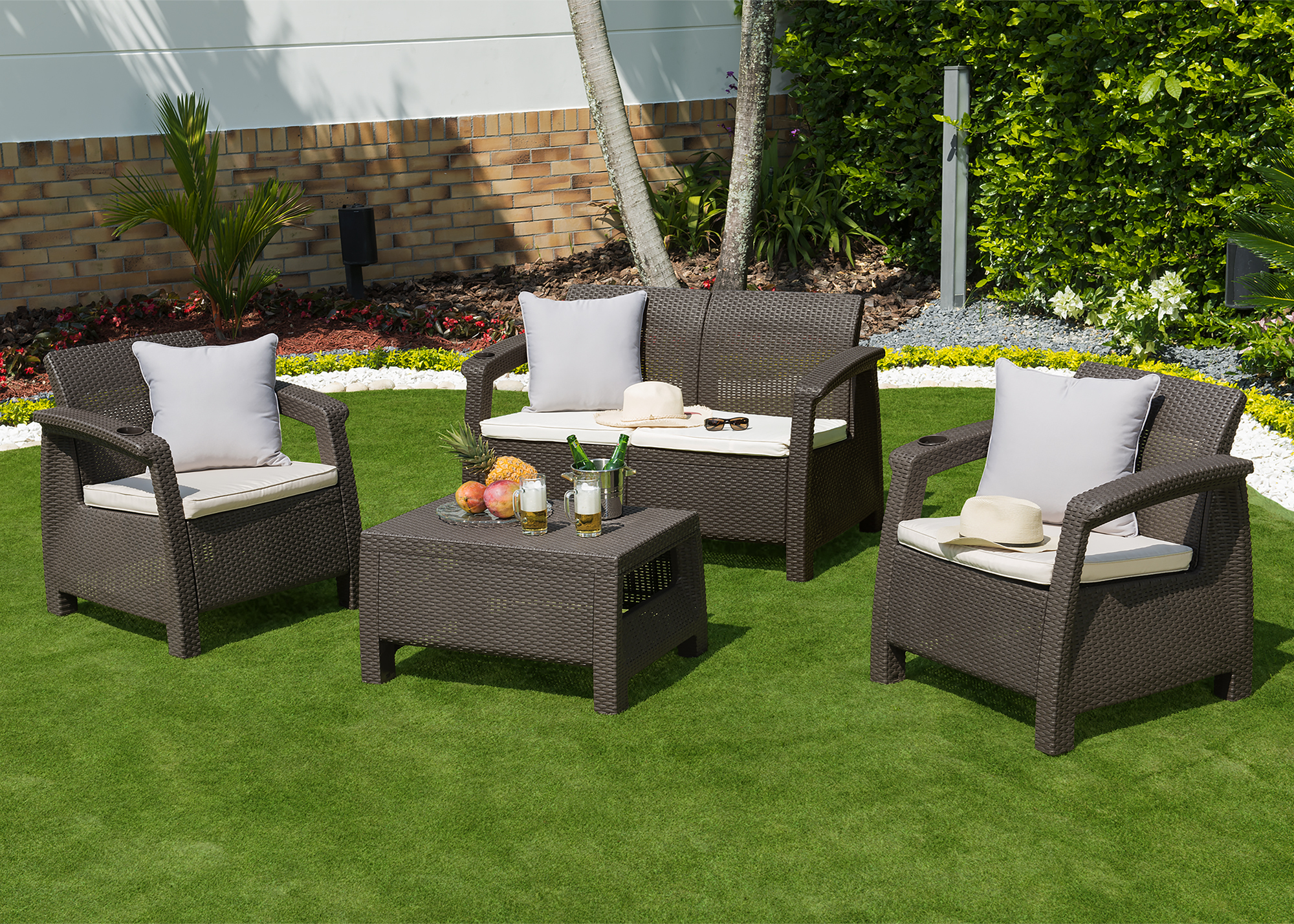 ecommerce.upsell.product_image_alt