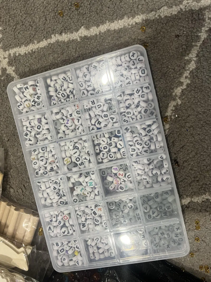 Jewelry Beads & Items