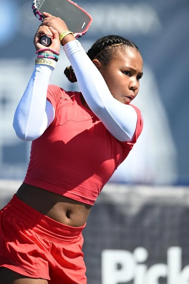 ecommerce.upsell.product_image_alt