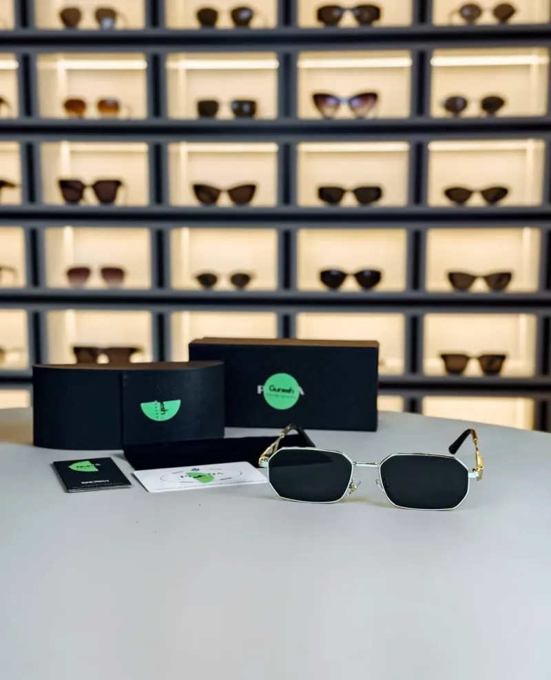 ecommerce.upsell.product_image_alt