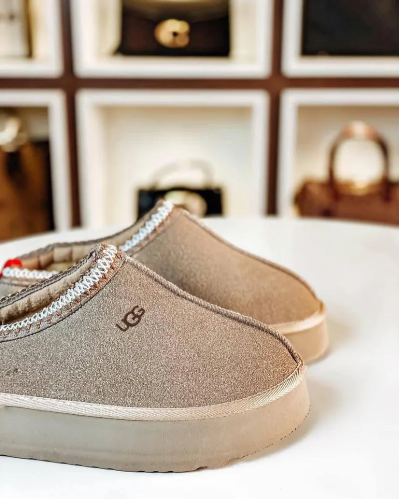 ecommerce.upsell.product_image_alt