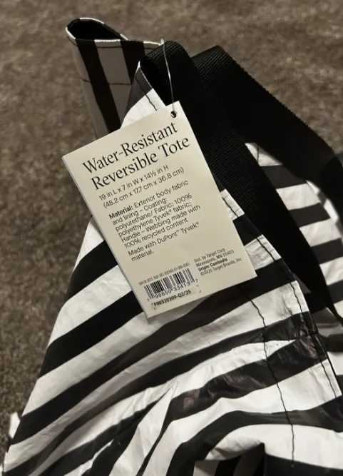 ecommerce.upsell.product_image_alt