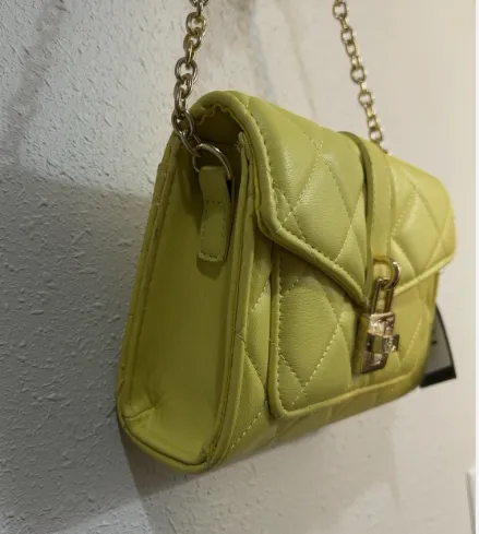 ecommerce.upsell.product_image_alt