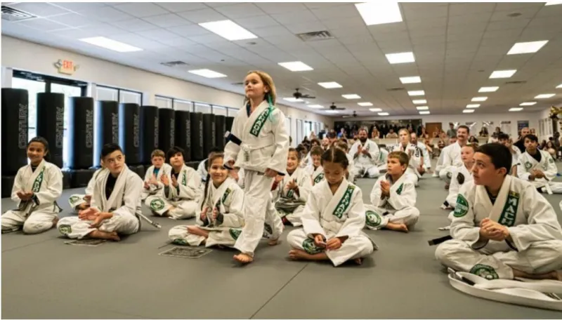 ecommerce.upsell.product_image_alt