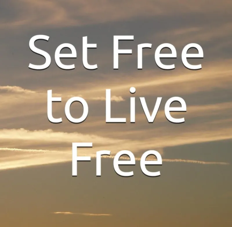 ecommerce.upsell.product_image_alt