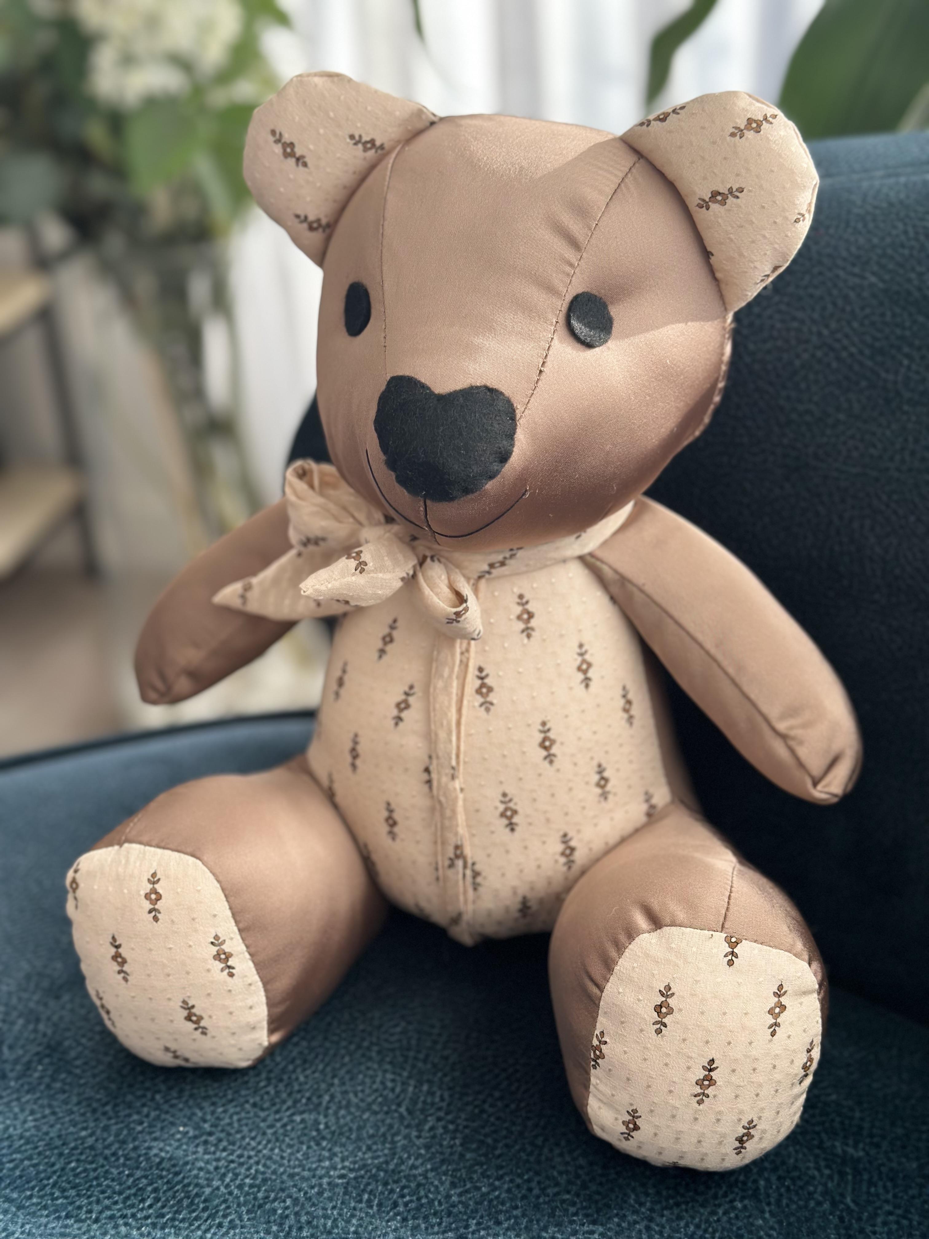 ecommerce.upsell.product_image_alt