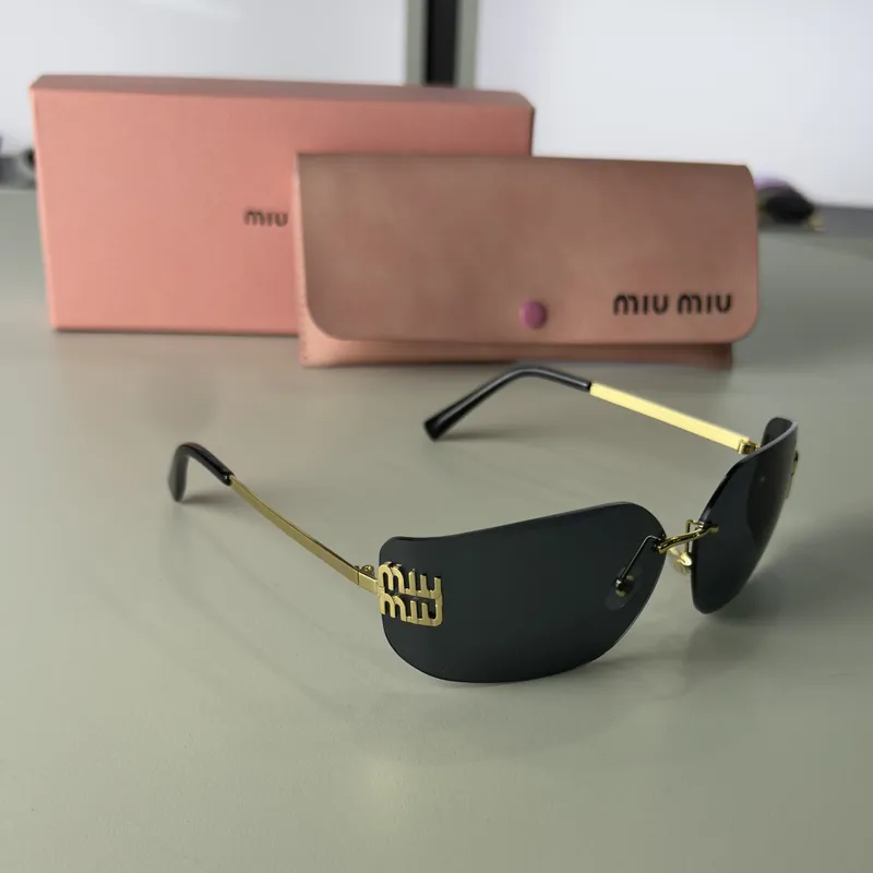 Miu Miu - Aube 