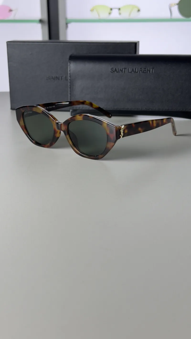 YSL - Sunglasses 