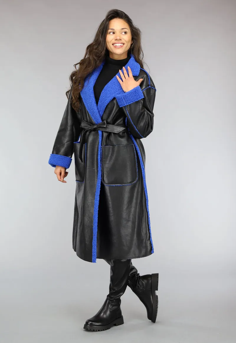 Trenchcoat Leather Reversible with Blue Faux Fur 