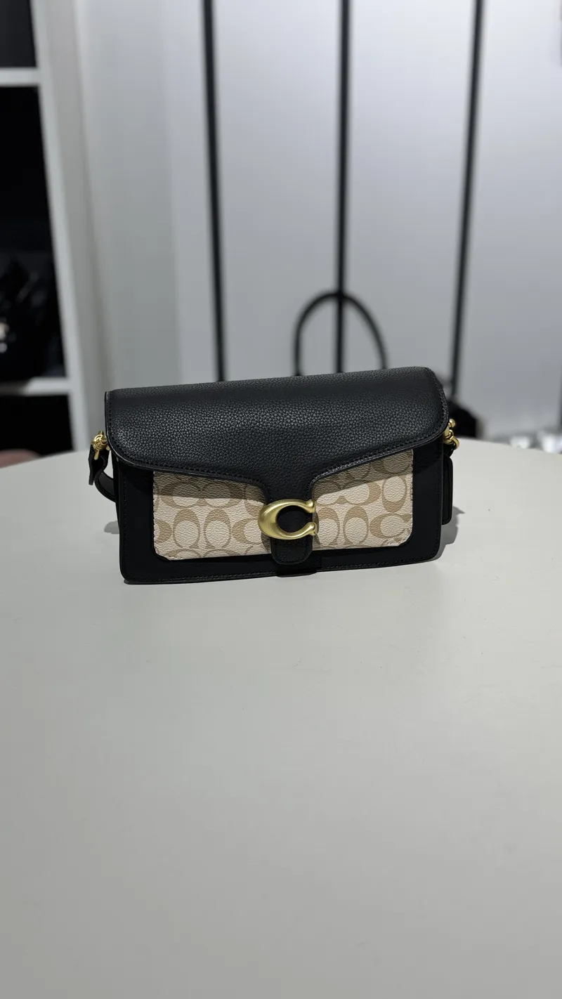 Coach Tabby Black & Beige 