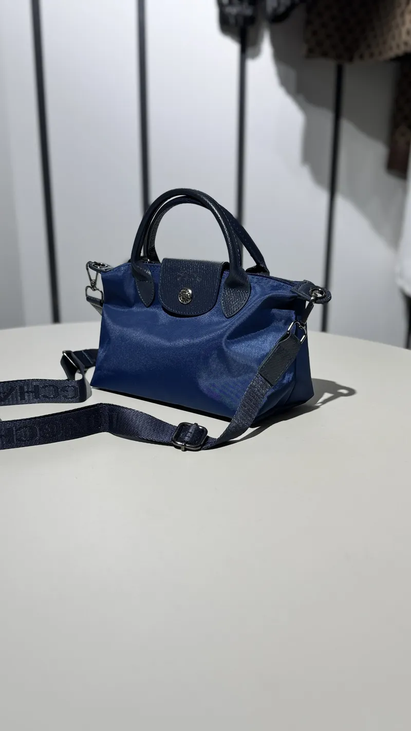 Longchamp Size S / Full Navy color 
