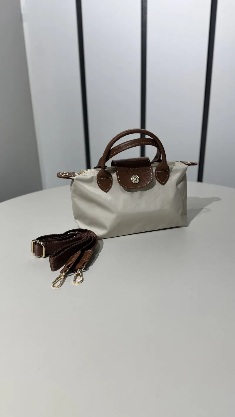 Longchamp Size S / Ivory 
