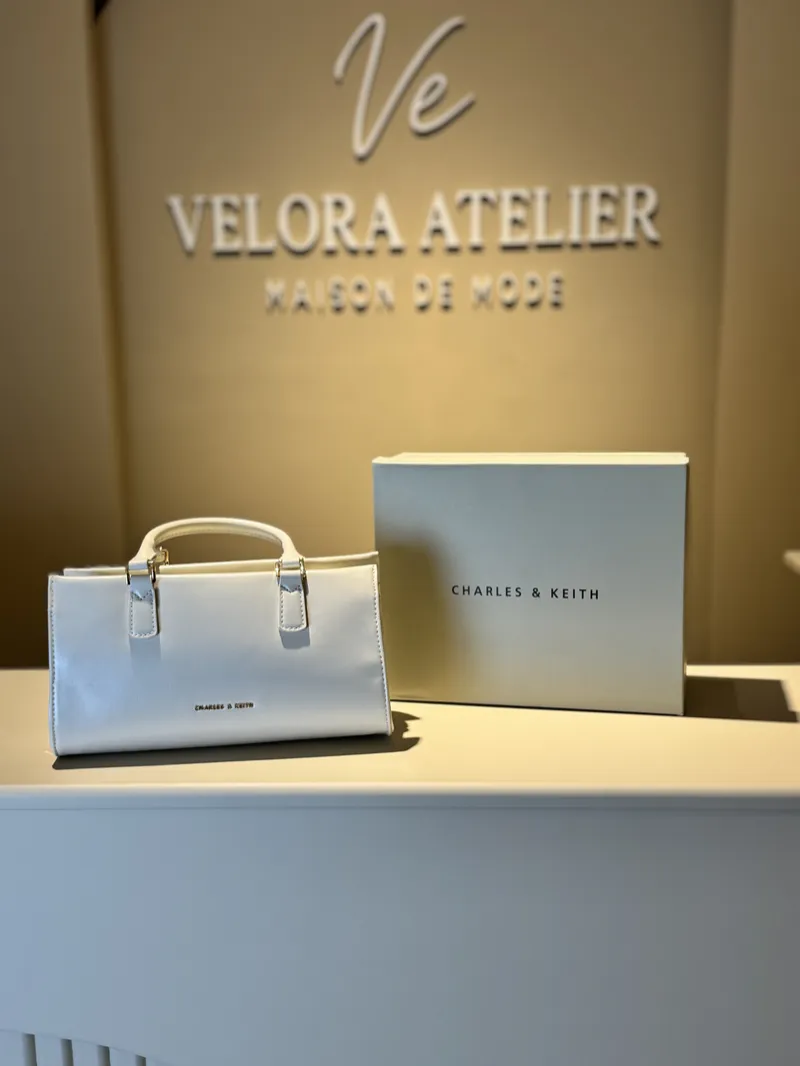 Charles & Keith Mini Kerry Super Master with Package (White)