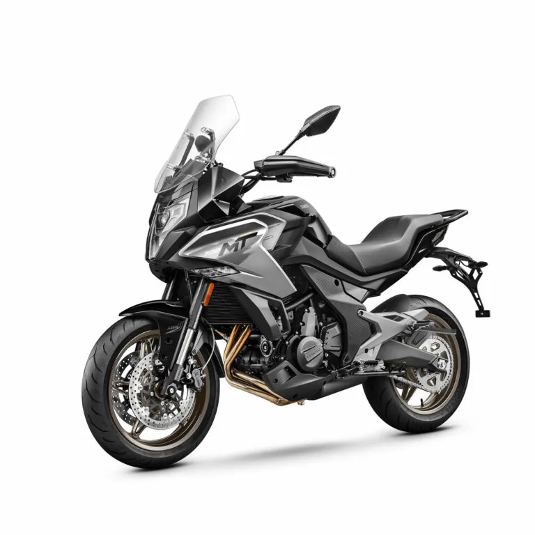 Mota CFMOTO 700MT