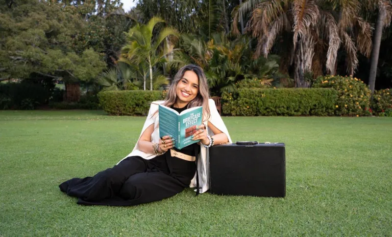 1 x Group Personal Branding Session (Book Special) 