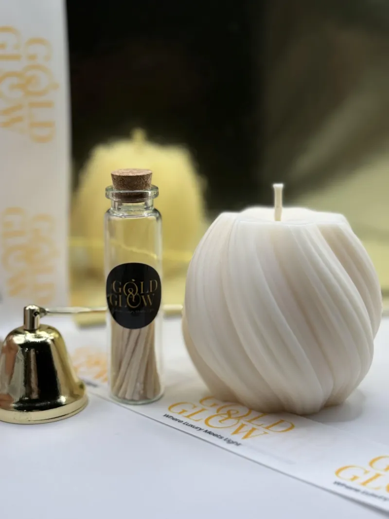 Vela Escultural “Ivory Wave”
