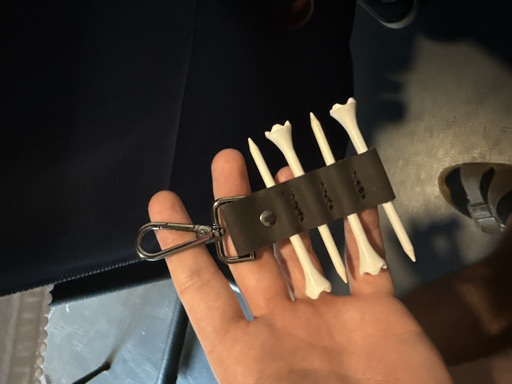 Tee Holder 