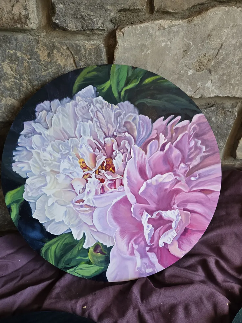 Custom Oil Floral Rounds - 14" 