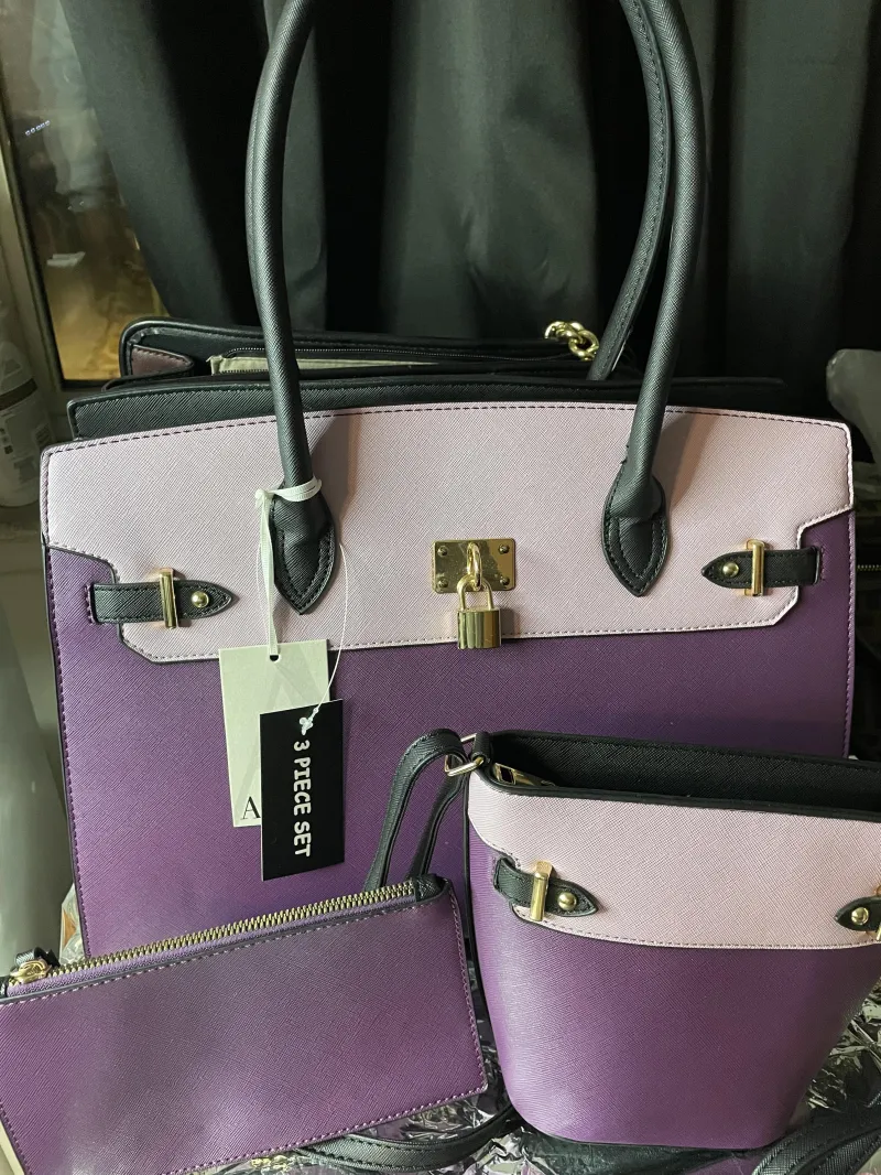 ecommerce.upsell.product_image_alt