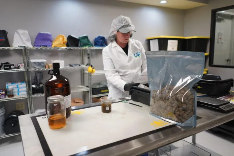 ecommerce.upsell.product_image_alt