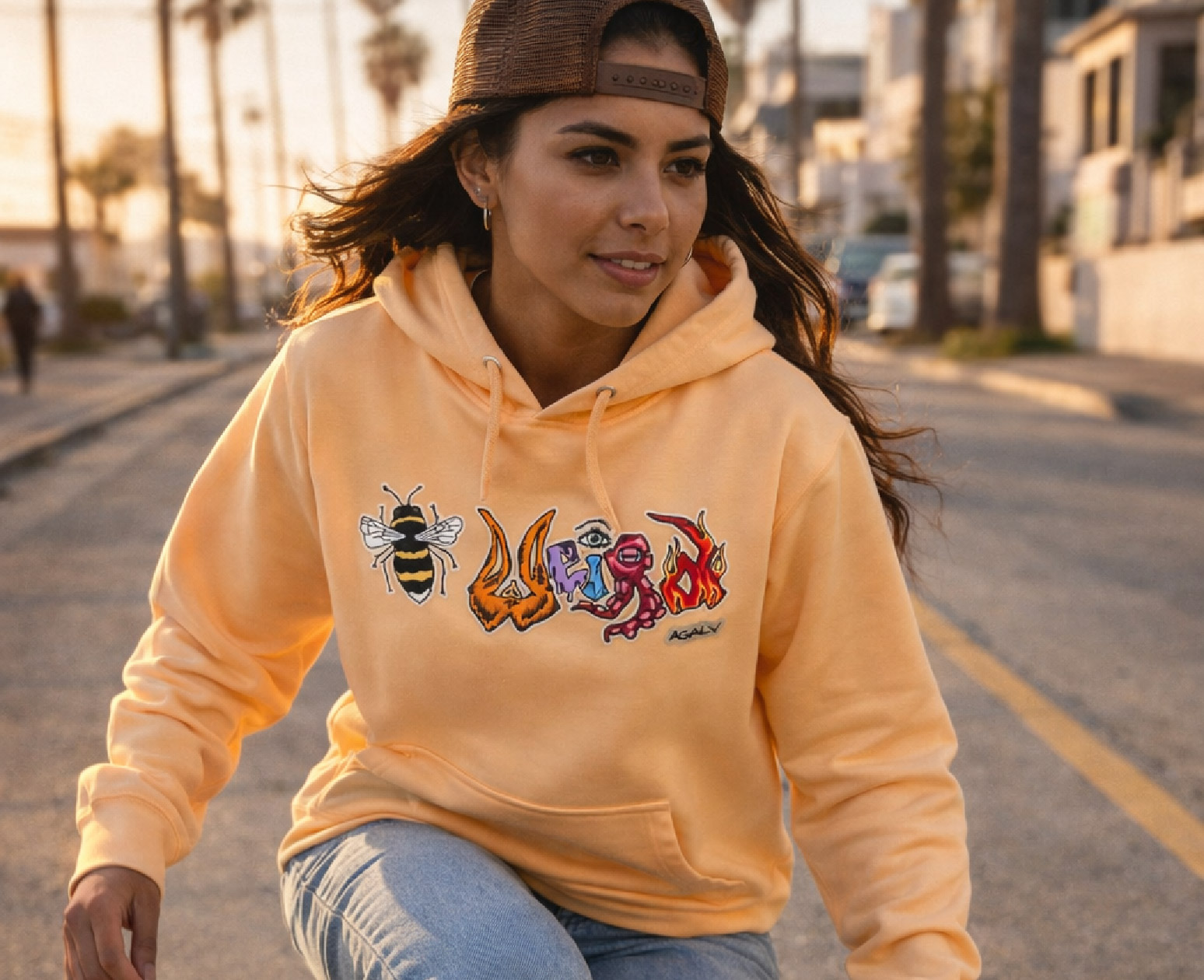 Be Weird - Hoodie Earth Tones