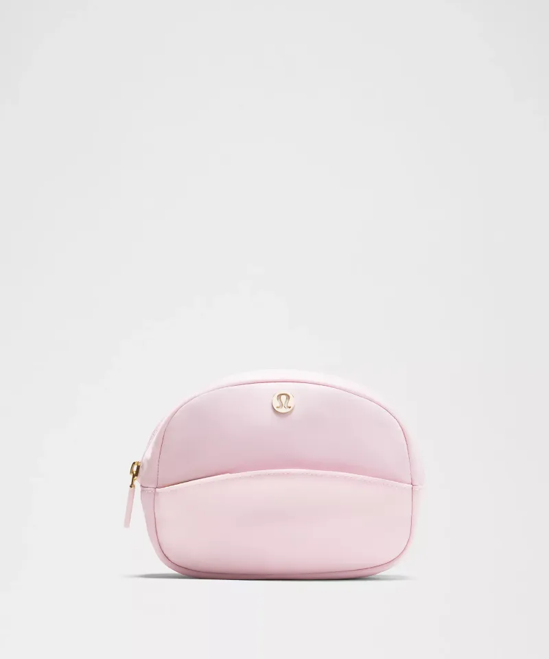 ecommerce.upsell.product_image_alt