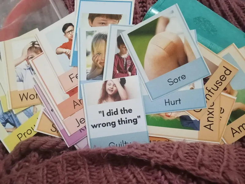 Simple Emotional Awareness Flashcards