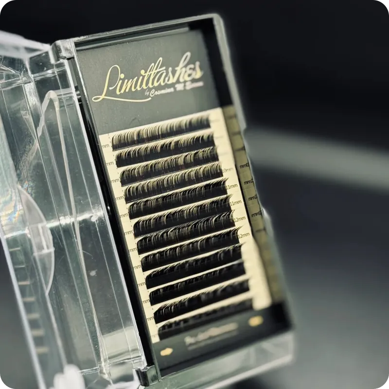 M Curl Lashes by Limitlashes