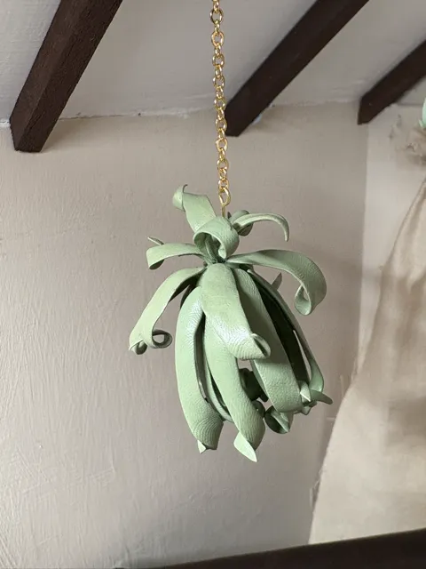 ecommerce.upsell.product_image_alt