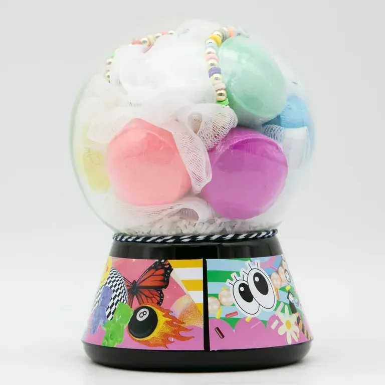 Bath Bomb Snow Globe
