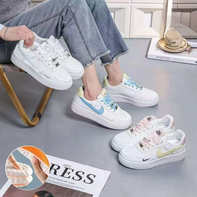 ecommerce.upsell.product_image_alt