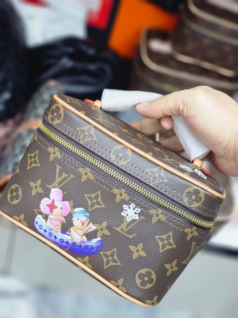 Lv