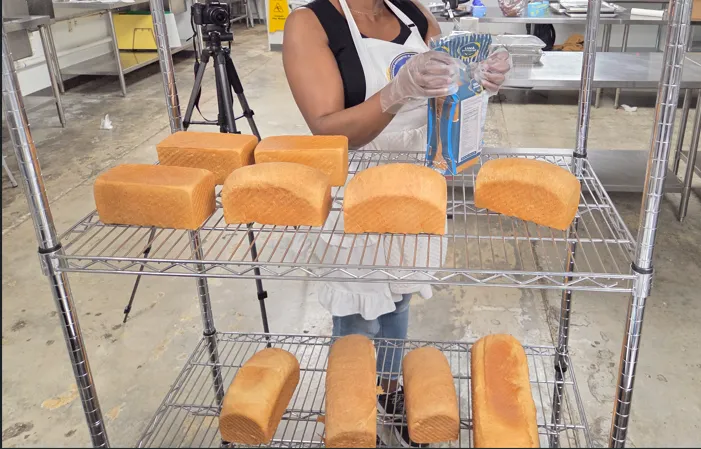 ecommerce.upsell.product_image_alt