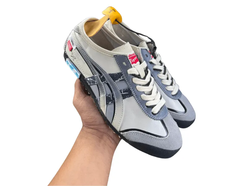 ecommerce.upsell.product_image_alt