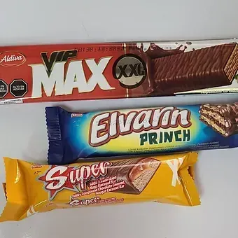 Tres barras con chocolate