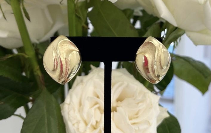 ecommerce.upsell.product_image_alt