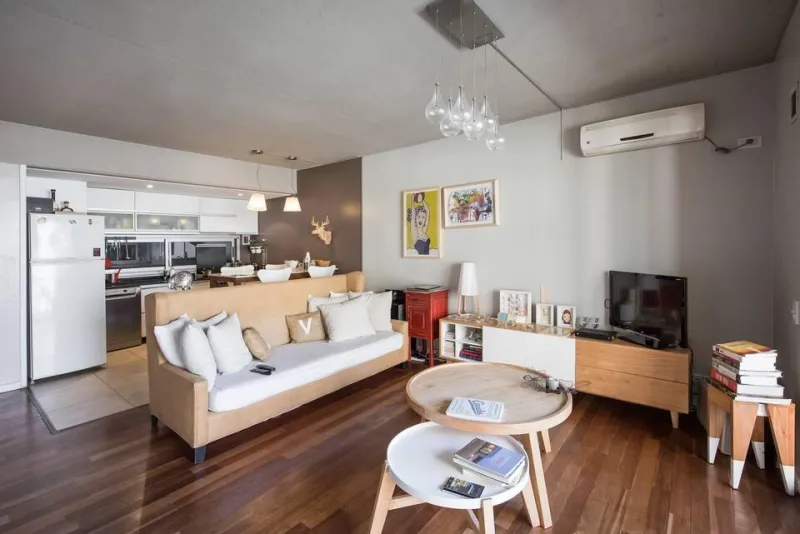 ecommerce.upsell.product_image_alt