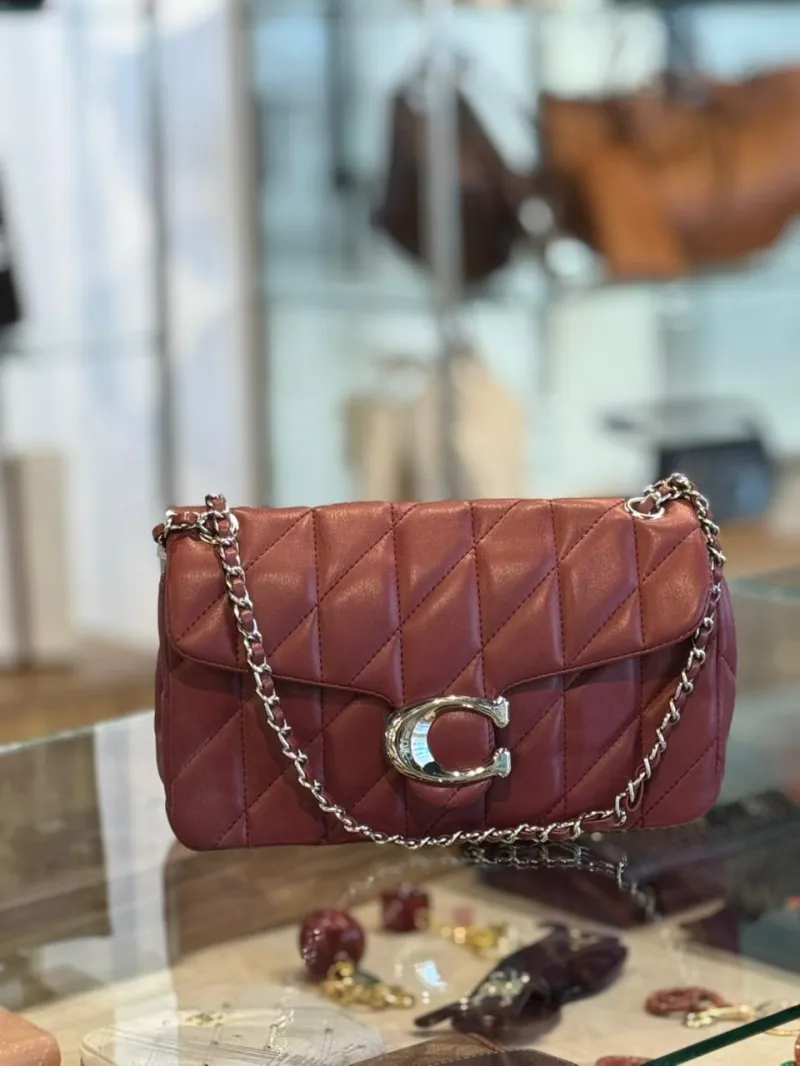 ecommerce.upsell.product_image_alt