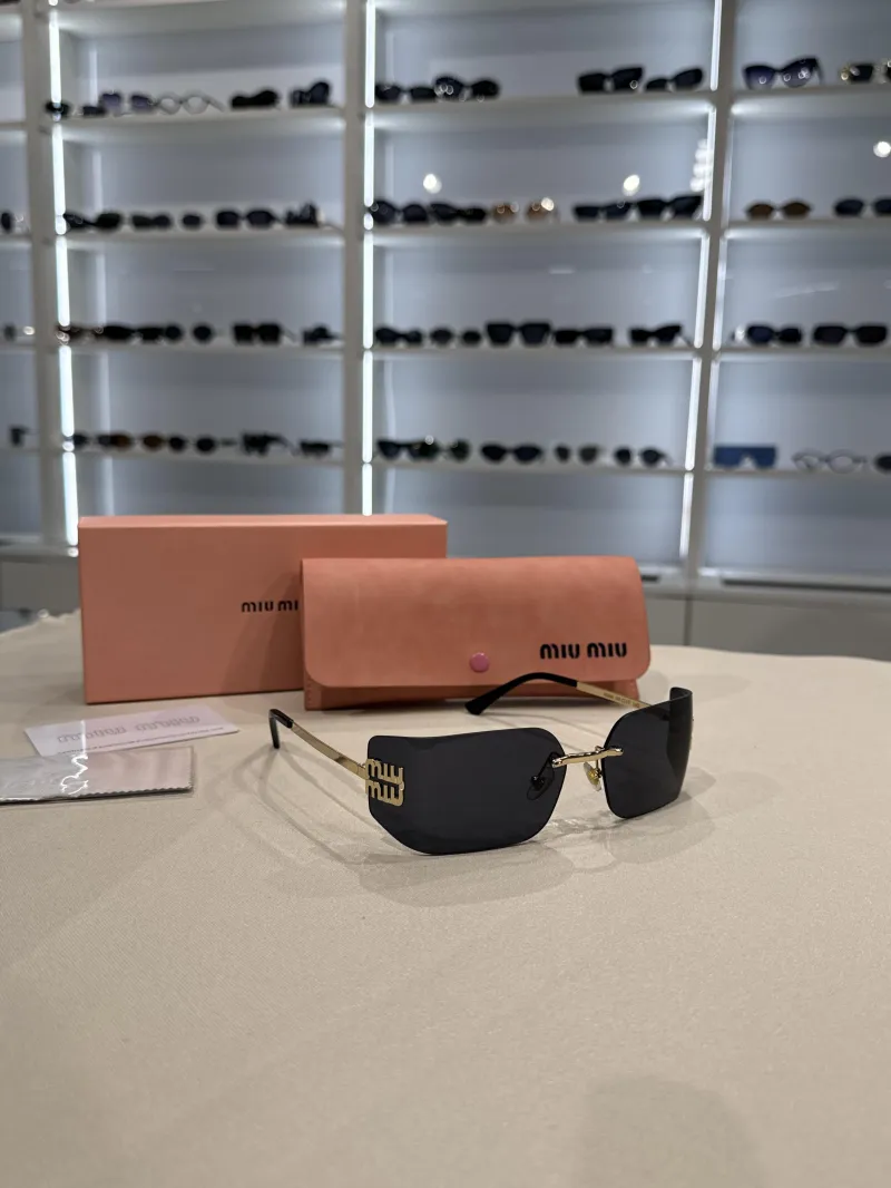 ecommerce.upsell.product_image_alt