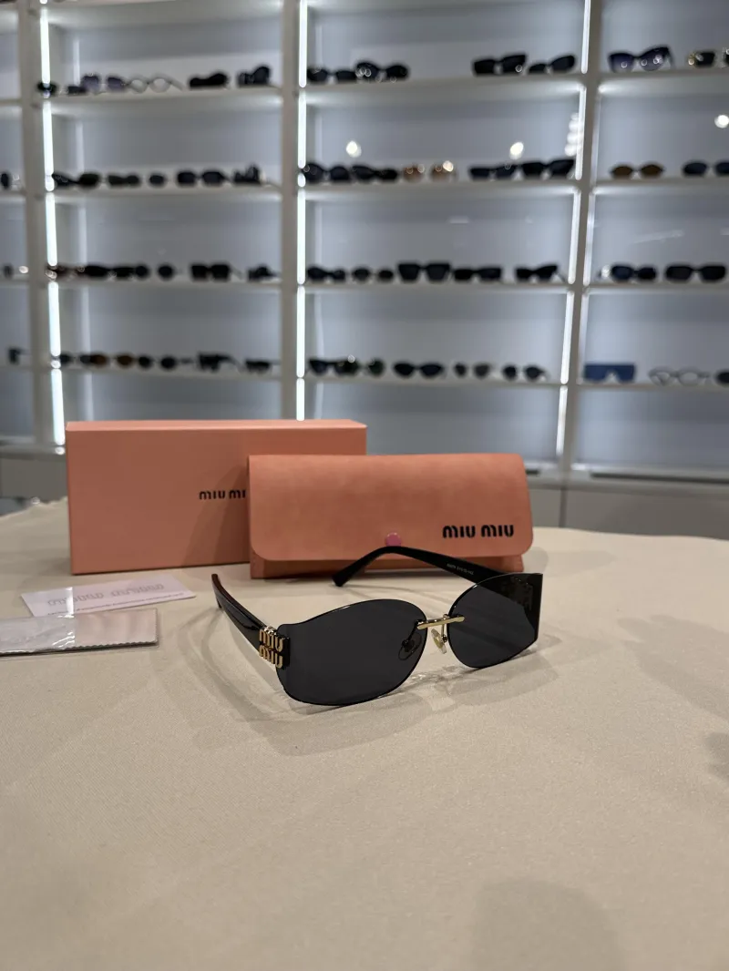 ecommerce.upsell.product_image_alt