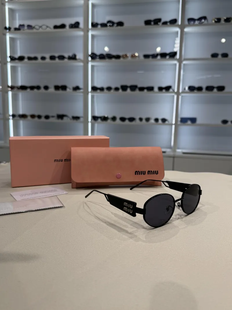 ecommerce.upsell.product_image_alt