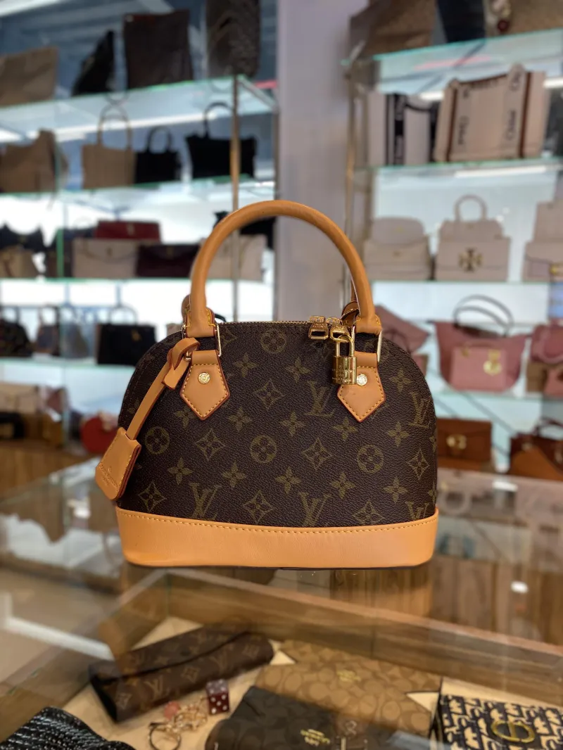 ecommerce.upsell.product_image_alt