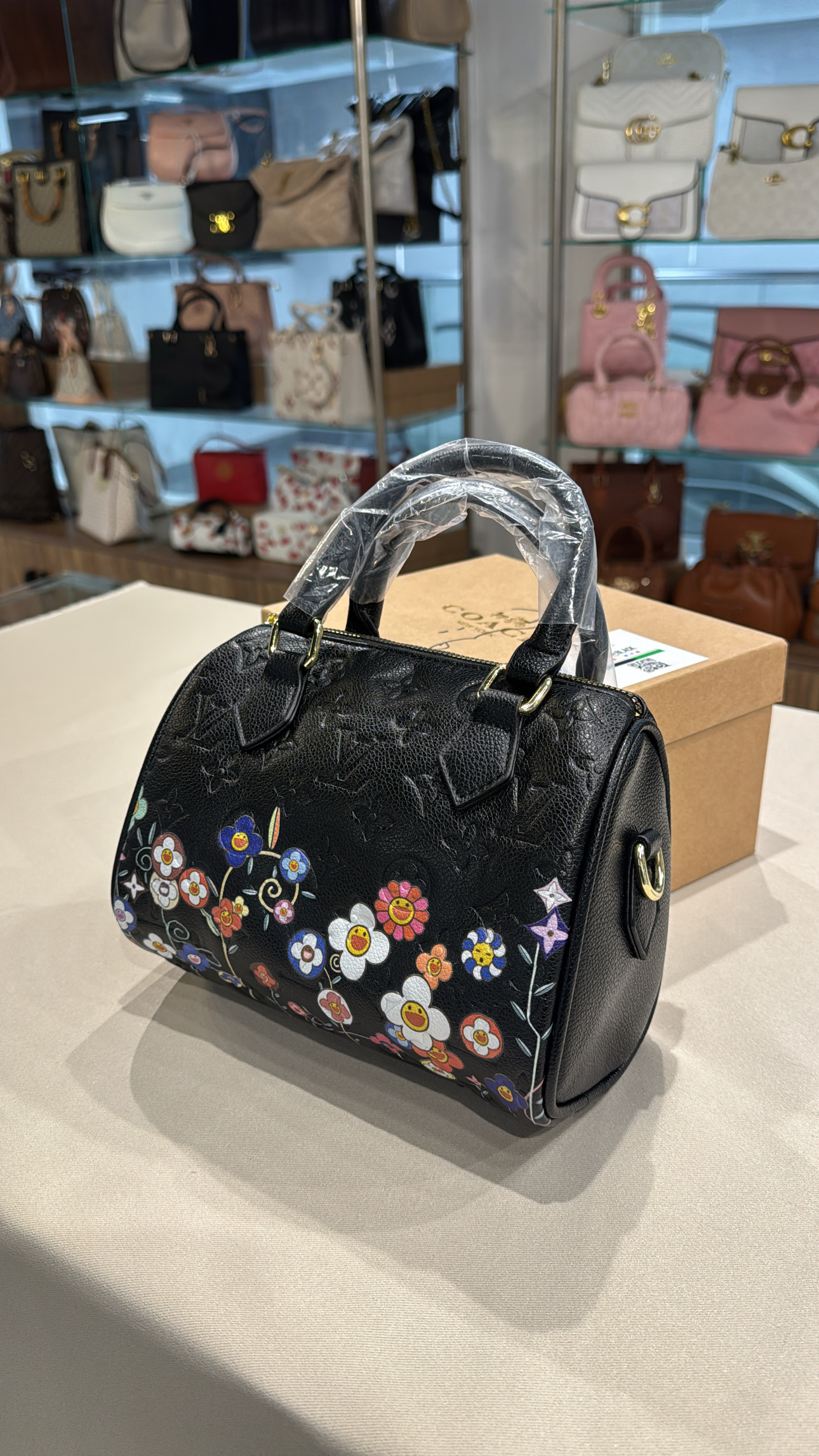 ecommerce.upsell.product_image_alt