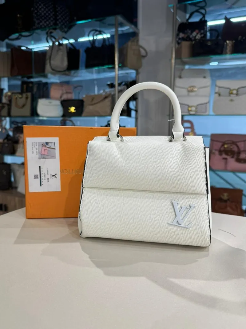 ecommerce.upsell.product_image_alt