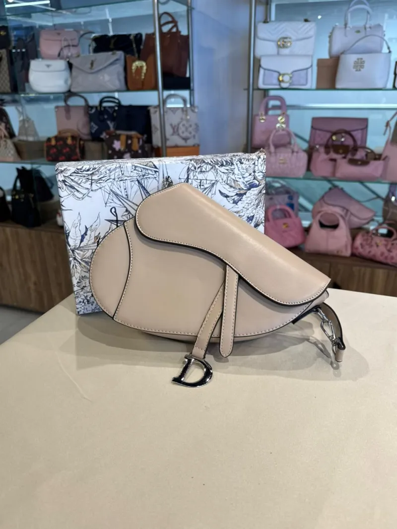 ecommerce.upsell.product_image_alt