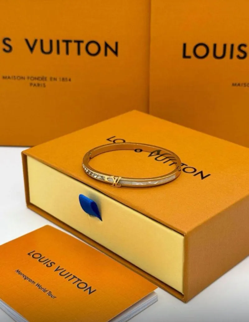 ecommerce.upsell.product_image_alt