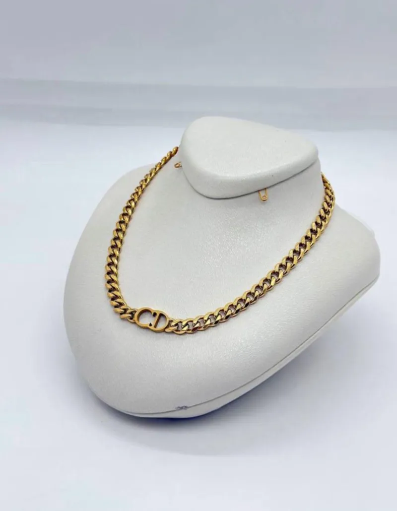 ecommerce.upsell.product_image_alt