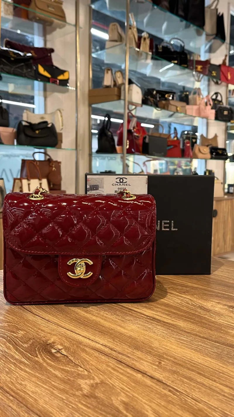 ecommerce.upsell.product_image_alt